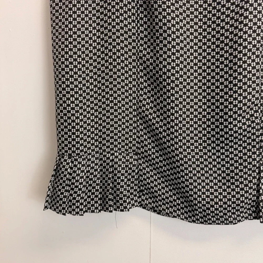 Danny & Nicole Womens 16W Skirt Suit Set Black White Patterned Ruffle Hem Jacket